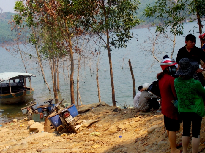 tim-thay-thi-the-nan-nhan-thu-2-trong-vu-lat-ghe-o