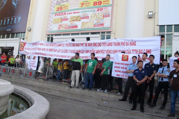 Vu-BigC-bi-cat-hop-dong-yeu-cau-2-ben-ton-trong-ph