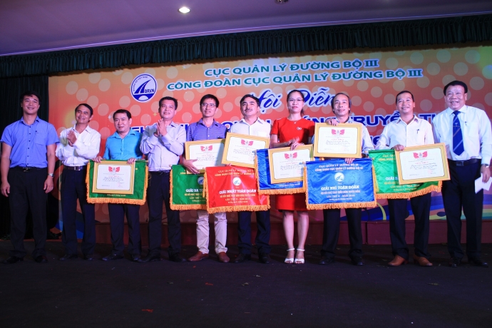 84-giai-thuong-cho-Hoi-dien-nghe-thuat-quan-chung-