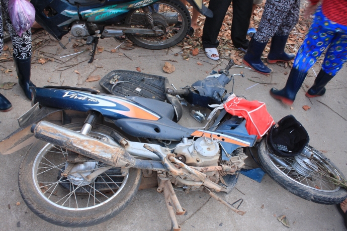 Binh-Dinh-ong-chau-chet-tham-duoi-banh-xe-tai-3