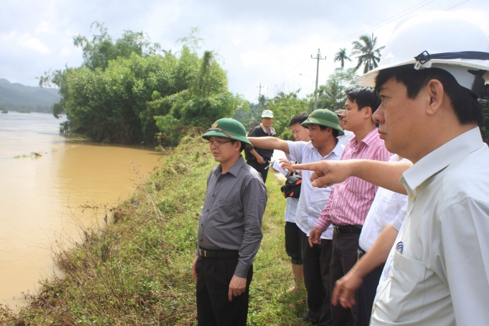 Binh-Dinh-giao-thong-nong-thon-thiet-hai-nang-do-m
