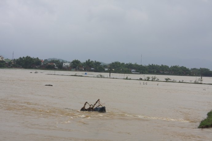 Hai-hoc-sinh-lop-8-bi-lu-cuon-tu-vong-1