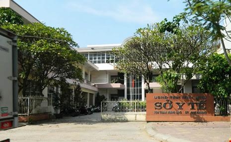 Can-bo-so-y-te-nghi-vie-di-du-le-hoi