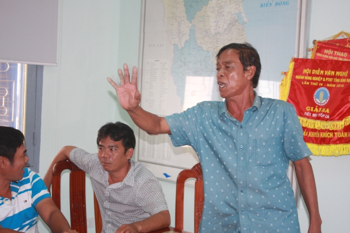 Khong-thay-may-moi-ngu-dan-tra-lai-tau-1