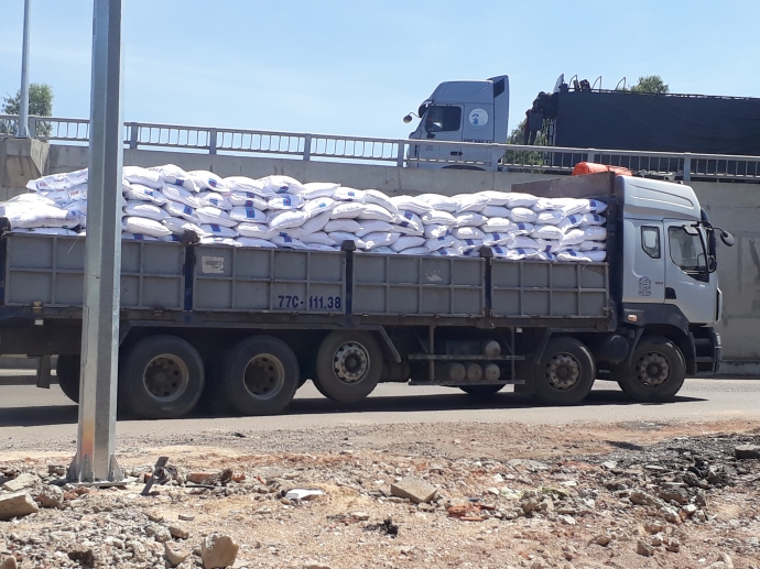 Tan-thay-xe-quan-tai-tra-hinh-nhan-nhan-cang-Quy N