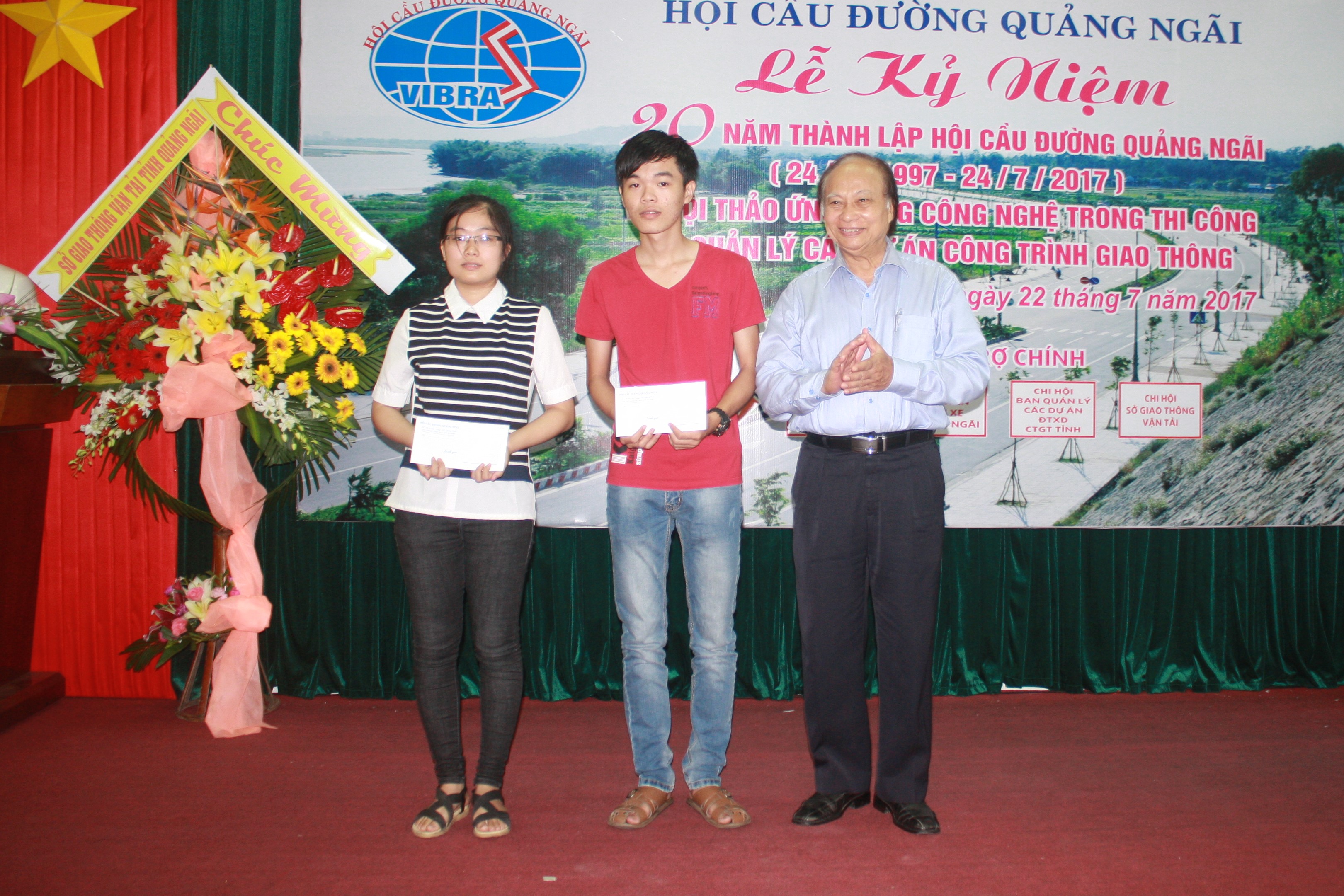 ung-dung-cong-nghe-phat-trien-ha-tang-giao-thong-2