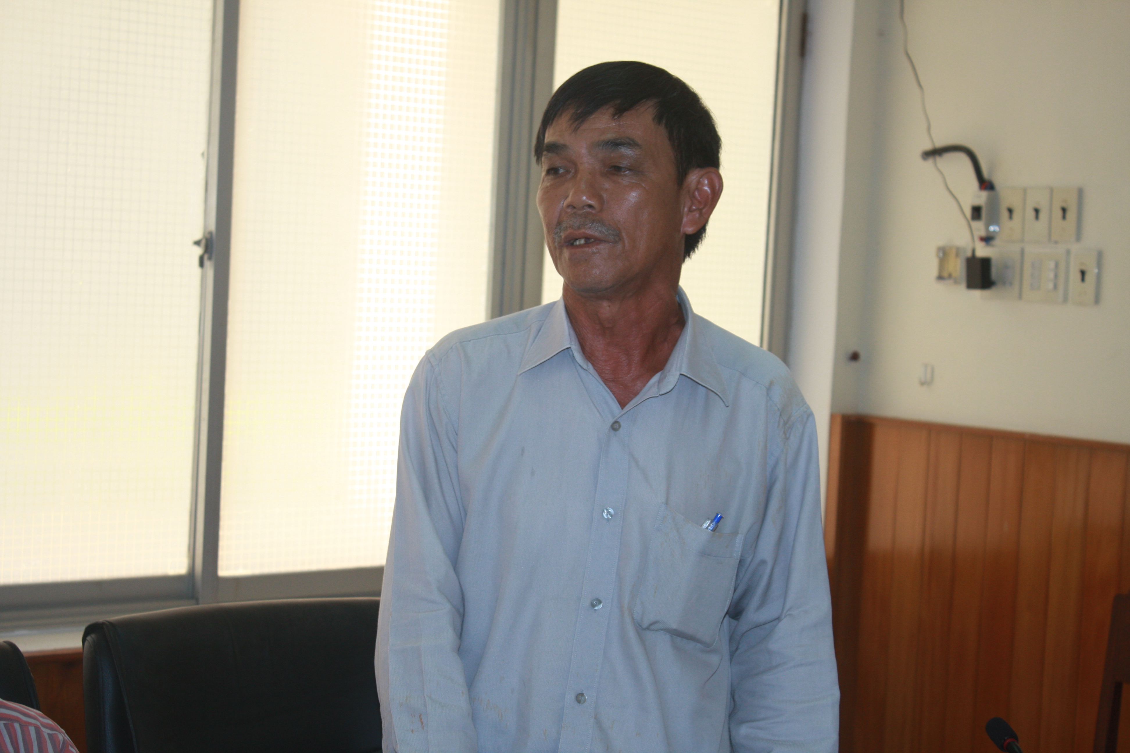 Chi-son-tau-chu-khong-thay-thep2