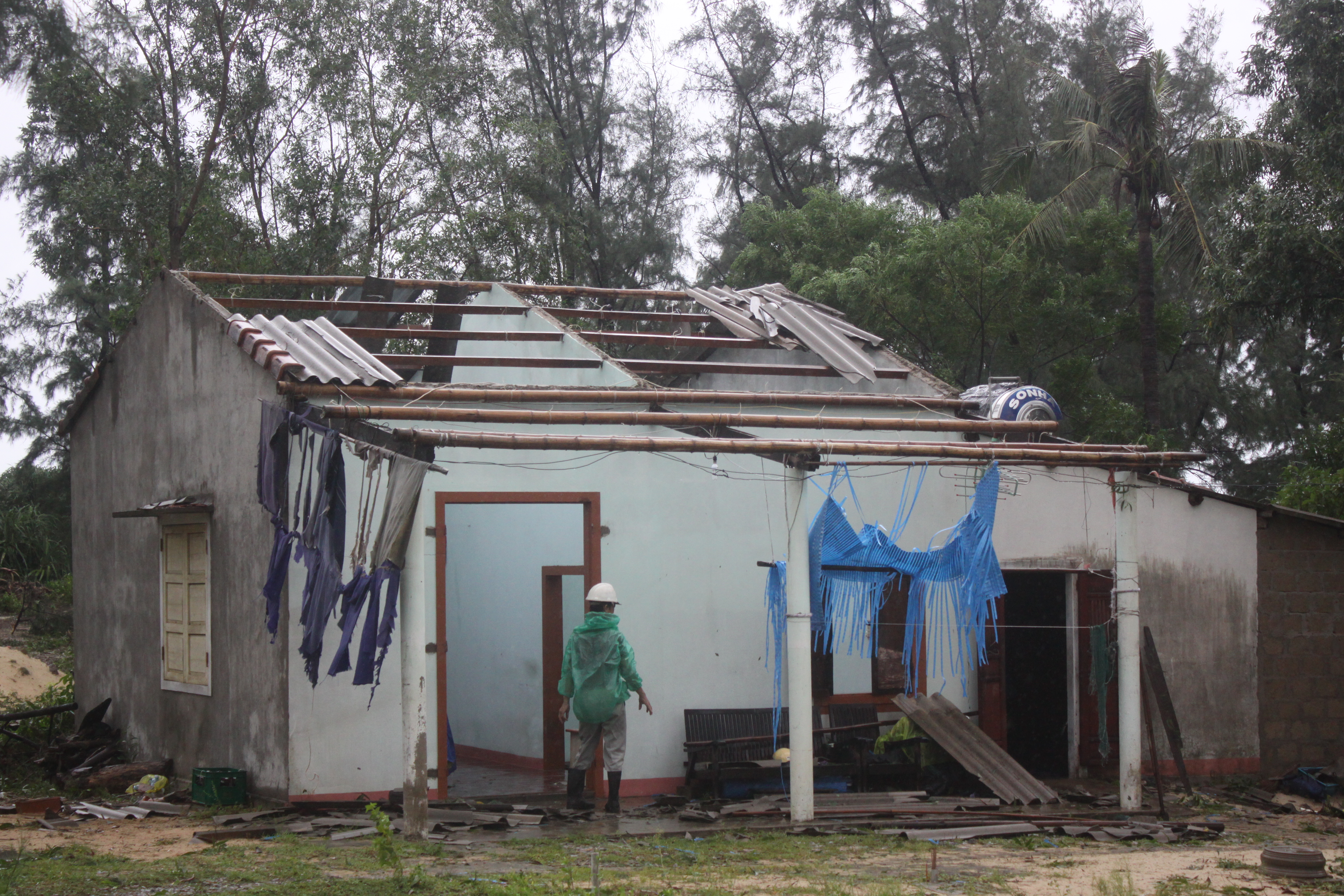 Quang-Tri-thiet-hai-800-ty-do-bao-so-10