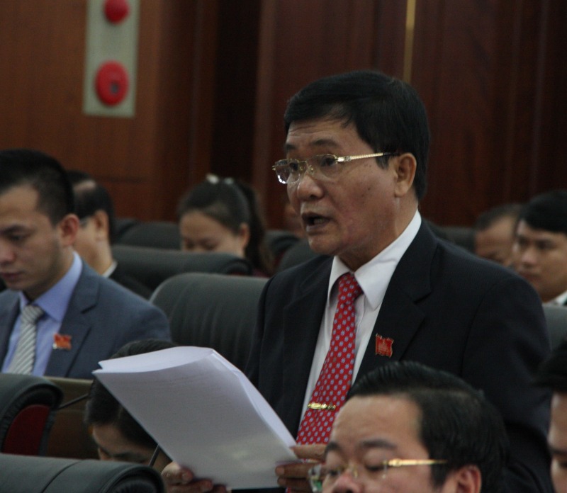 Vi-pham-luat-giao-thong-qua-3-lan-phao-lao-dong-co