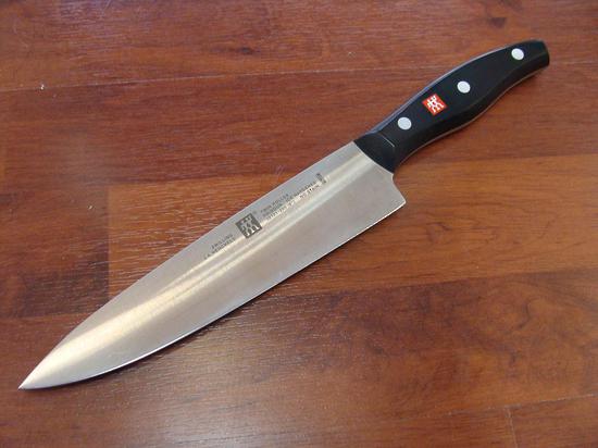 cu-ba-71-tuoi-dam-chet-chong-vi--nghi-ngoai-tinh-1