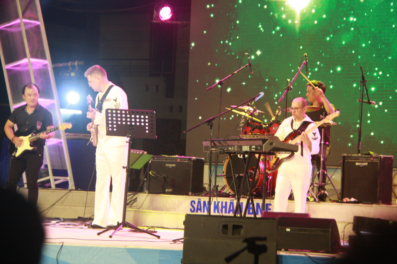 Ham-doi-7-giao-luu-am-nhac-1