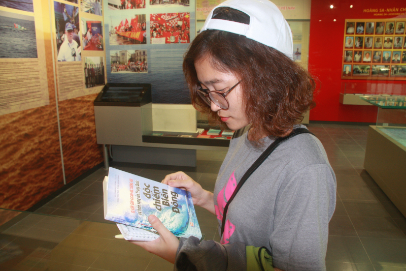 Khanh-thanh-nha-trung-bay-Hoang-Sa-1