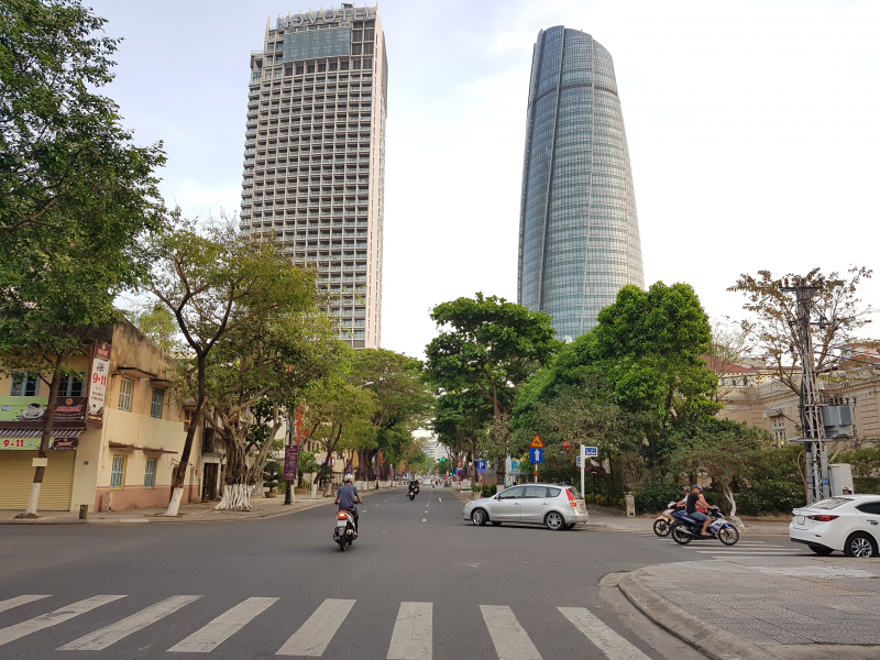 Can-co-che-bai-do-xe-Da-Nang-3