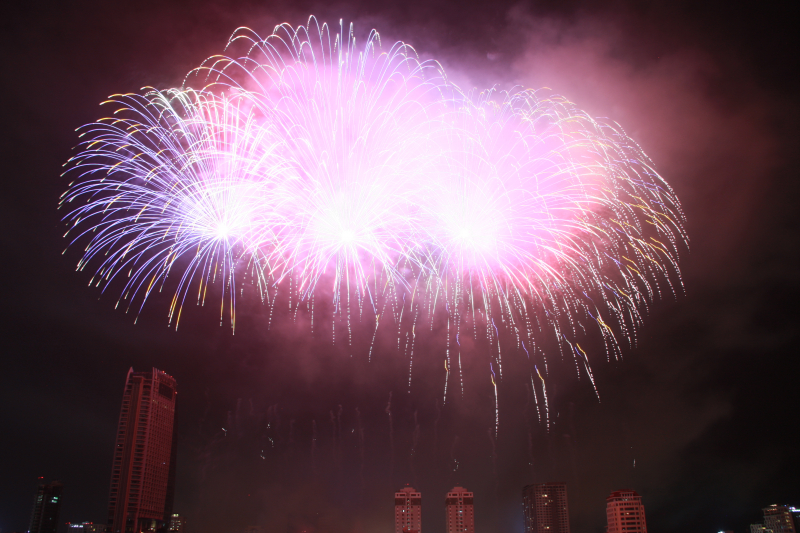 Qua-khu-hien-tai-trong-nennhac-tr&eacute;n-ng-han-6