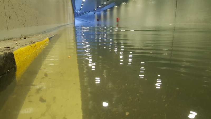 Co-may-bom-tien-ty-ham-chui-Da-Nang-van-ngap-2