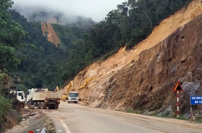 Khac-phuc-hu-hong-QL-qua-mien-Trung-Tay-Nguyen