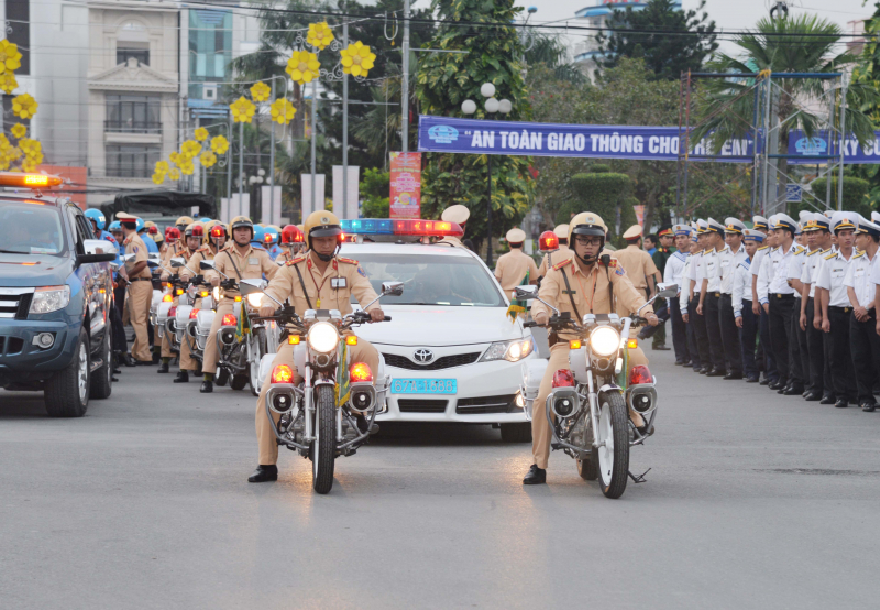 an-giang-le-ra-quan-nam-an-toan-giao-thong-2018 2