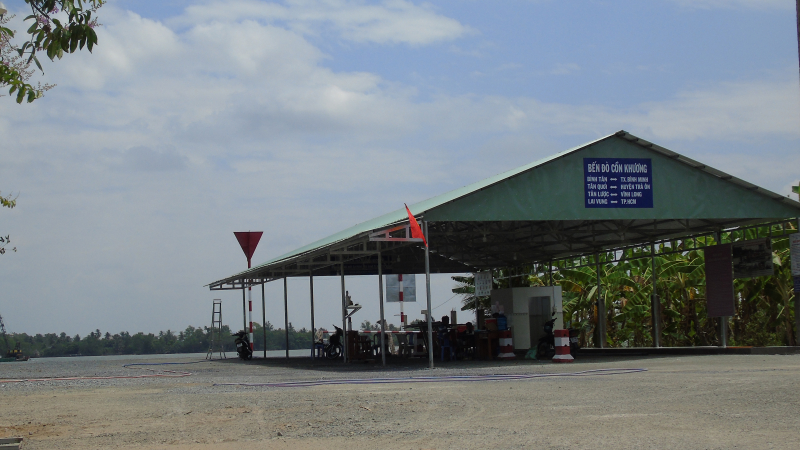 di-doi-ben-tam-dan-khong-ung