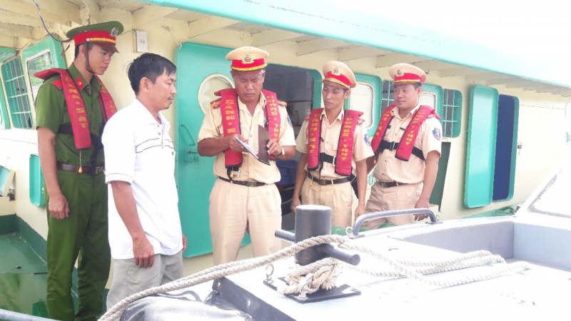 Ảnh minh họa gioa th&ocirc;ng thủy