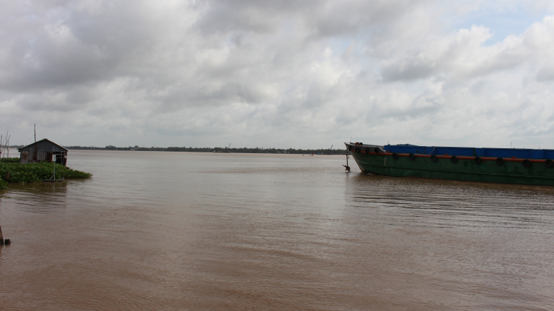 be ca cho rang tiem an nguy co atgt duong thuy