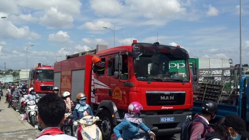 45542374_2103499799693072_8129551717487345664_n