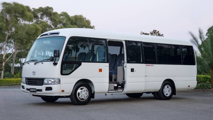 coaster-exterior-door-open