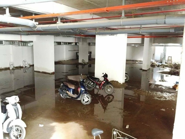 t&acirc;ng hầm nước tr&agrave;n lan