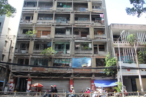 Chung cư 727 Trần Hưng Đạo(Q. 5)