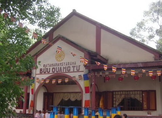 Ch&ugrave;a Bửu Quang