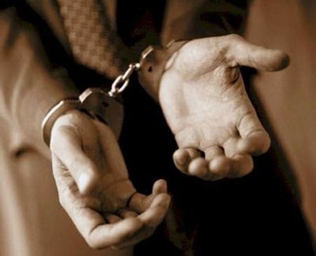 Tra tay vao cong vi lam loan ngay dam tang me