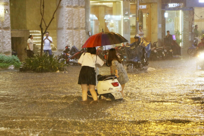 32932041_2060474157501708_8136931562223566848_n