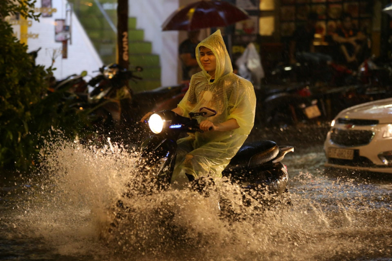 32948683_2060474187501705_2594394232307318784_n