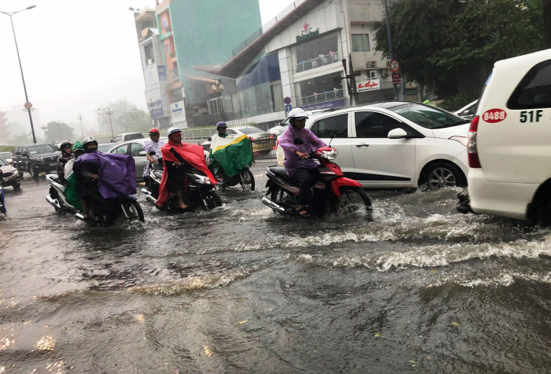 34200008_1663481937102671_7474419649791131648_n