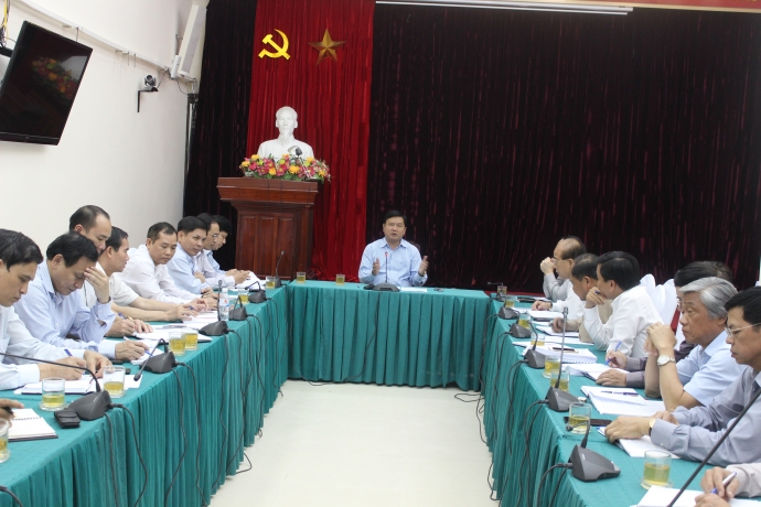 Bộ trưởng Đinh La Thăng chủ tr&igrave; cuộc họp