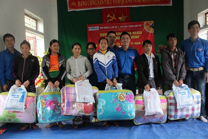 ban qlda1 tang 32 bo chan man cho 32 ho dan cua ba