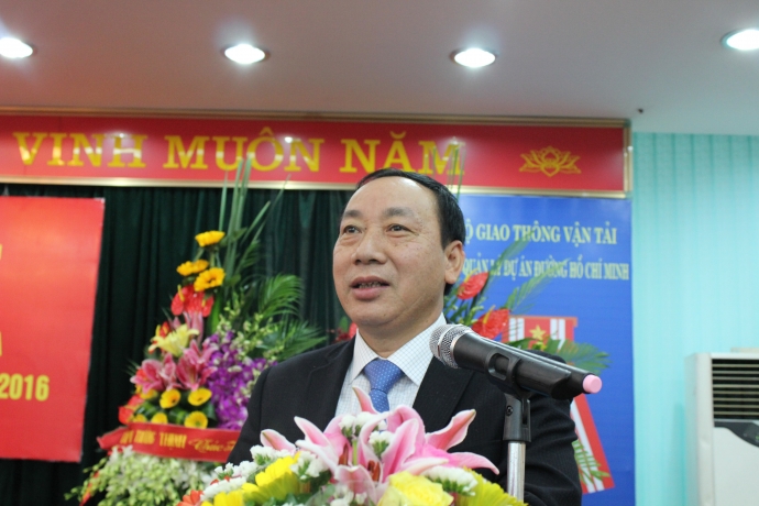 Thứ trưởng Nguyễn Hồng Trường ph&aacute;t biểu tại buổi l