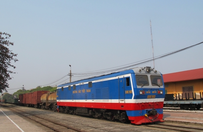 van tai duong sat ha noi