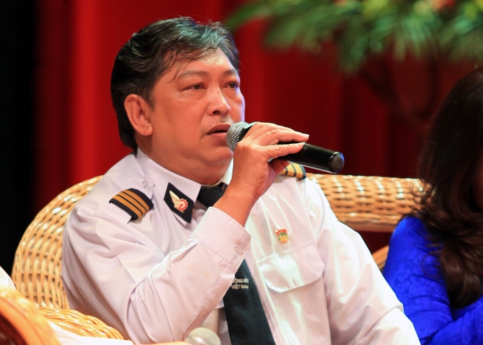 Trưởng t&agrave;u Kh&aacute;nh T&acirc;m