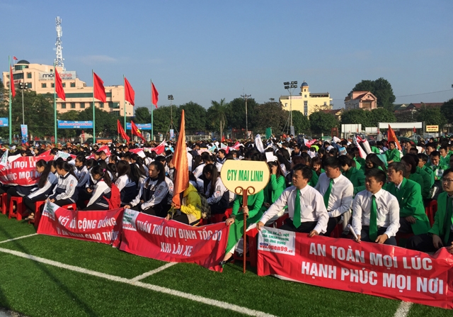 Nghệ An Ra qu&acirc;n đảm bảo trật tự ATGT năm 2016