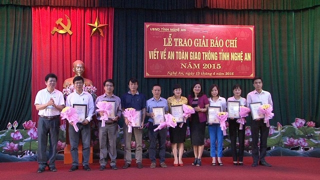 Ph&aacute;t động Giải B&aacute;o ch&iacute; viết về ATGT tỉnh Nghệ An n