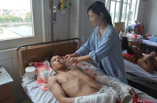 Gia cảnh c&ugrave;ng cực của nạn nh&acirc;n vụ nổ l&ograve; hơi ở Nghệ