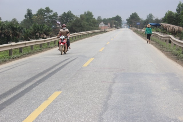 Đoạn đường xảy ra vụ va chạm giao th&ocirc;ng giữa xe &ocirc;n
