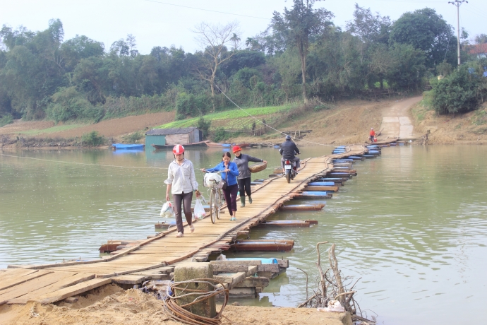 tin vui cho b&agrave; con Phương Mỹ l&agrave; một c&acirc;y cầu mới sẽ