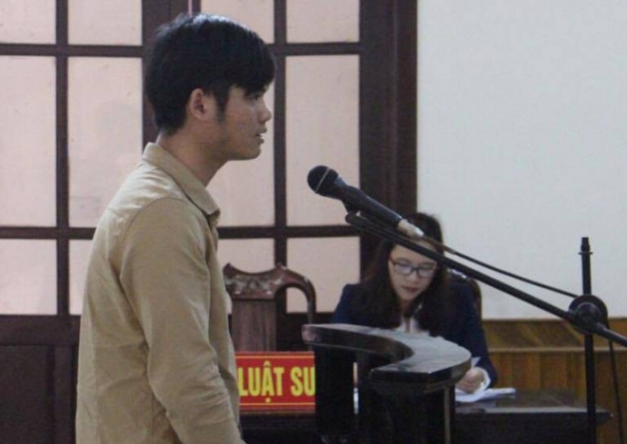 Rủ người y&ecirc;u nh&iacute; v&agrave;o nh&agrave; nghỉ rồi quay lại 