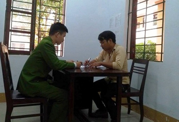 Về đầu th&uacute; sau gần một thập kỷ trốn truy n&atilde;