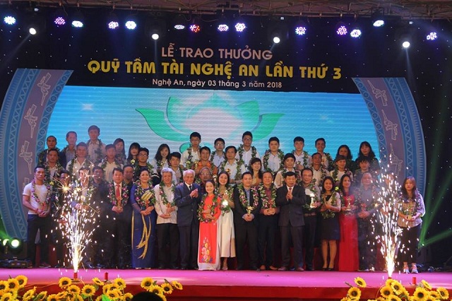 28467705_1676159839116824_1680260667347649893_n