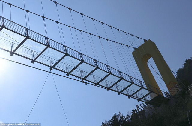 cau-day-kinh-trung-quoc-2