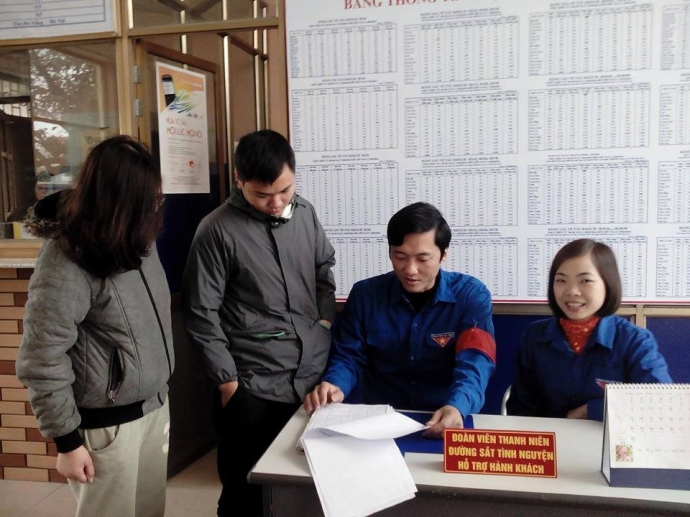 thanh-nien-duong-sat-huong-dan-HK