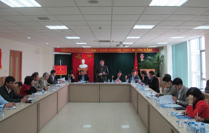 Thu-truong-Dong-lam-viec-voi-VEC