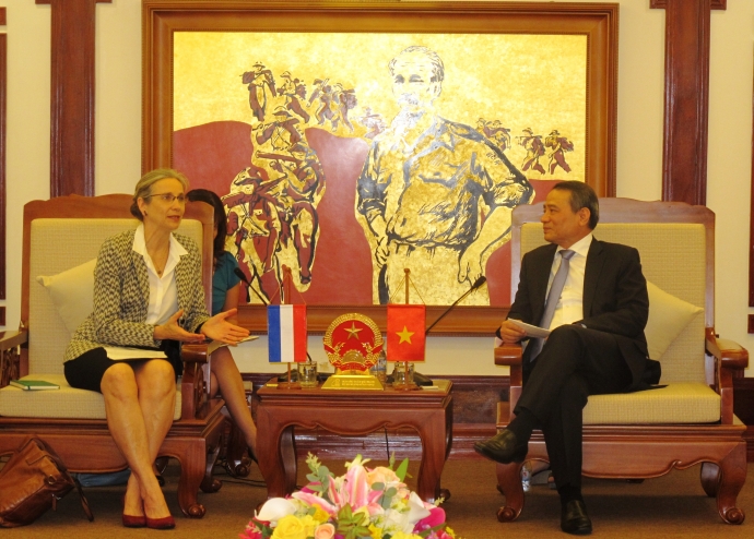 Bo-truong-Bo-GTVT-tiep-Dai-su-Ha-Lan